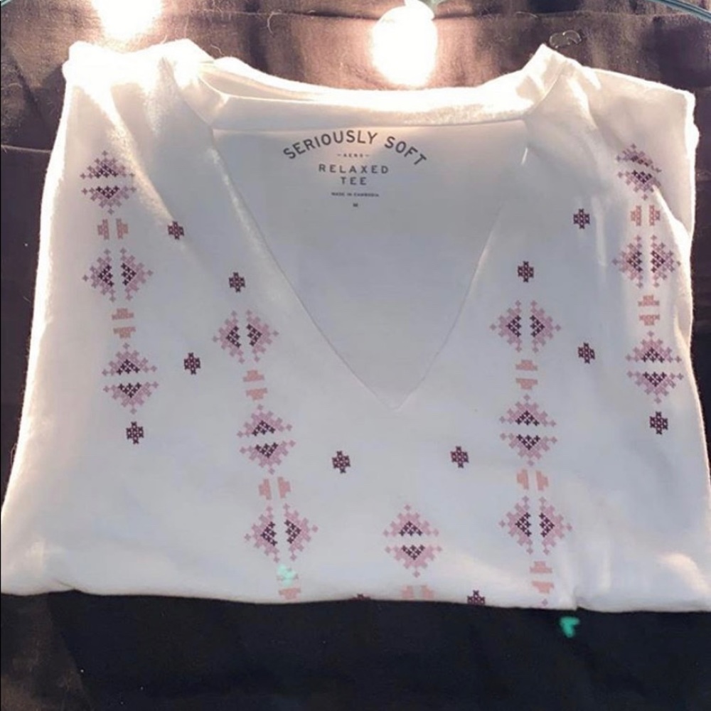 low v-cut tee